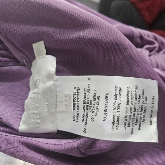 Elegant‎ Mauve Evening Gown - Picture 2 of 3